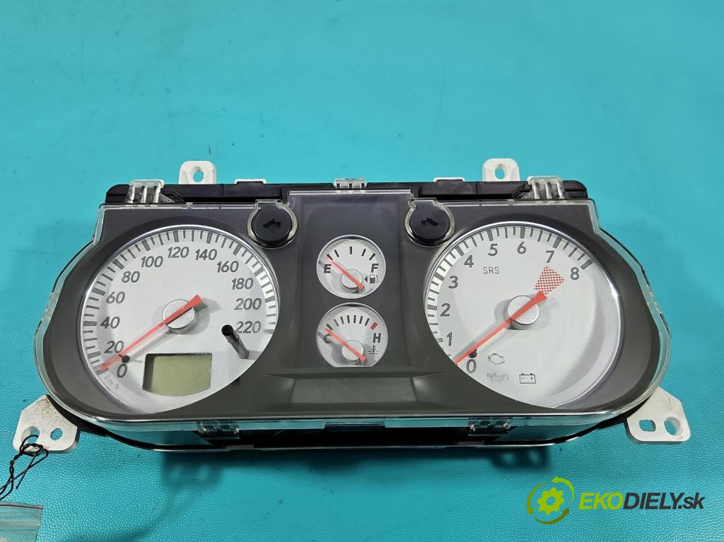 Mitsubishi Outlander I 2003-2006 2.0 16V 136 HP manual 100 kW 1997 cm3 5- prístrojovka/ budíky NM151132 (Prístrojová doska)