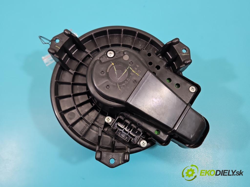 Toyota Rav4 III 2005-2012 2.2 D-CAT 177 hp manual 130 kW 2231 cm3 5- ventilátor vzduchu 272700-8044