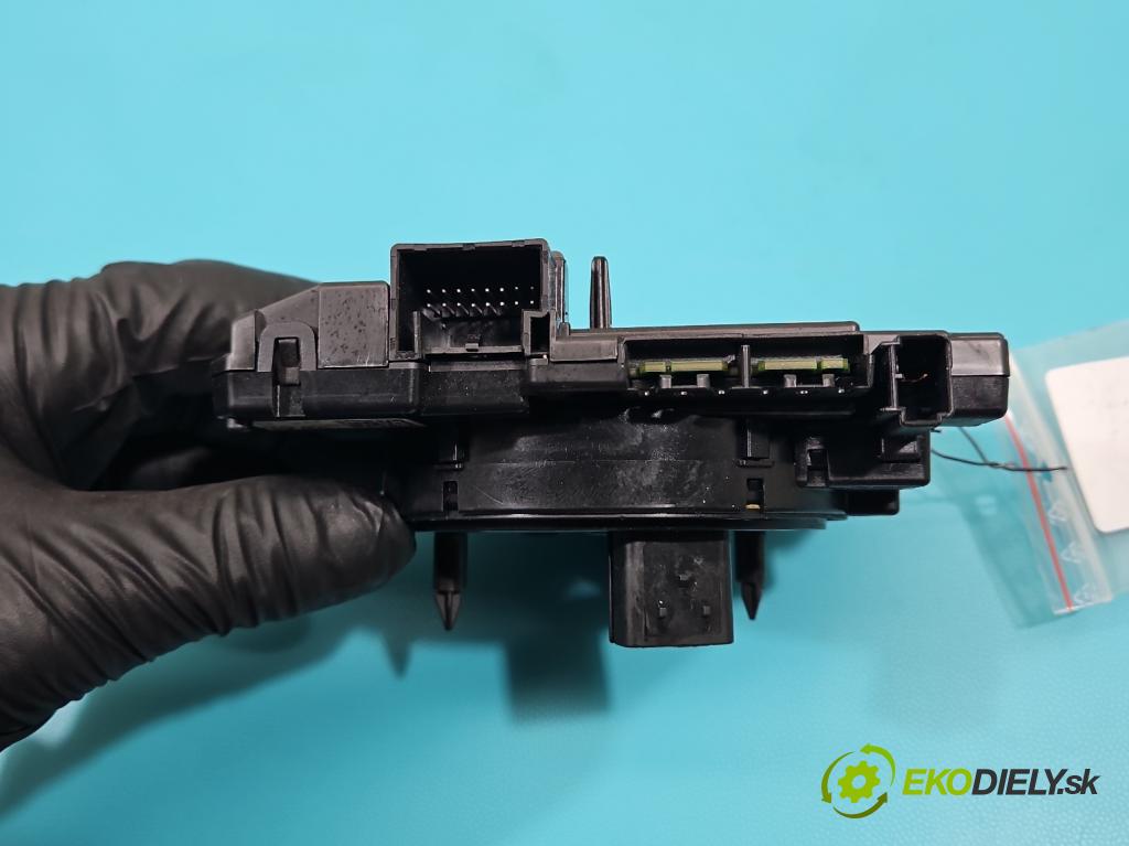 Vw Passat B7 2010-2014 2.0 tdi 140 hp manual 103 kW 1968 cm3 4- Páska: airbag 5K0953569BA (Airbag)