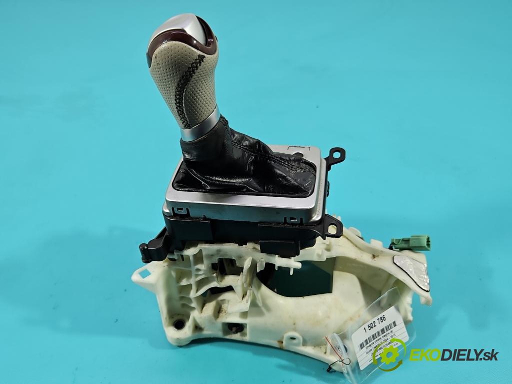 Honda Legend IV 2004-2012 3.5 V6 295HP automatic 217 kW 3471 cm3 4- Páka: Změny: stupeň,rýchlosť SJA-G810 (Rýchlostná páka (kulisa))