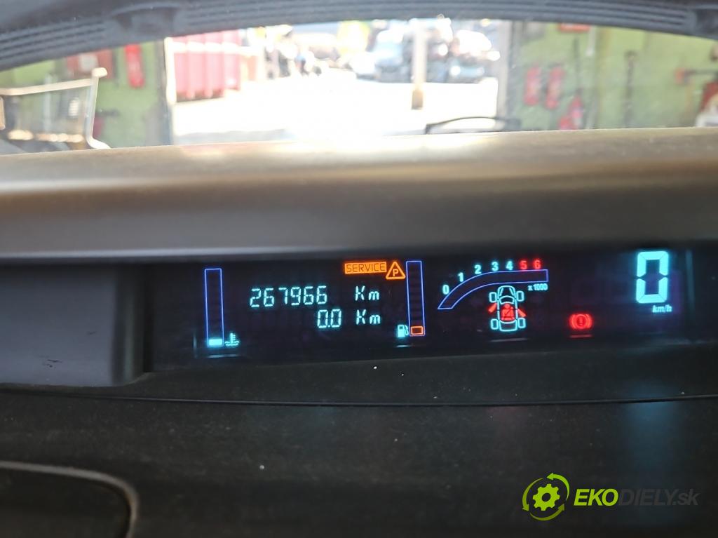 Renault Espace IV 2003-2014 1.9 dci 116 HP manual 85 kW 1870 cm3 5- prístrojovka/ budíky P8200392364A (Prístrojová doska)