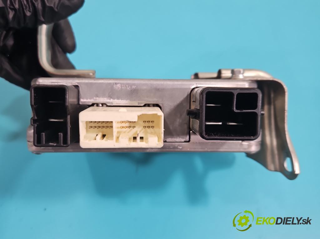 Toyota Rav4 III 2005-2012 2.2 D-CAT 177 hp manual 130 kW 2231 cm3 5- čerpadlo posilovač 89650-42040 (Servočerpadlo)