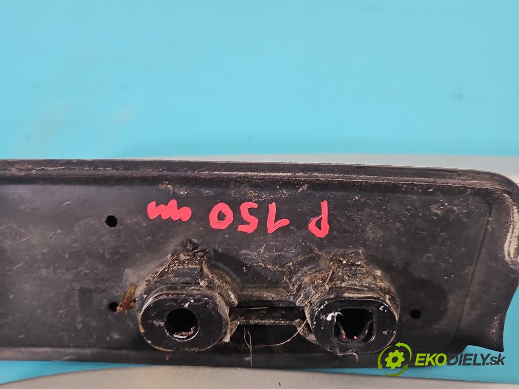 Toyota Rav4 III 2005-2012 škrábance ,: 150cm