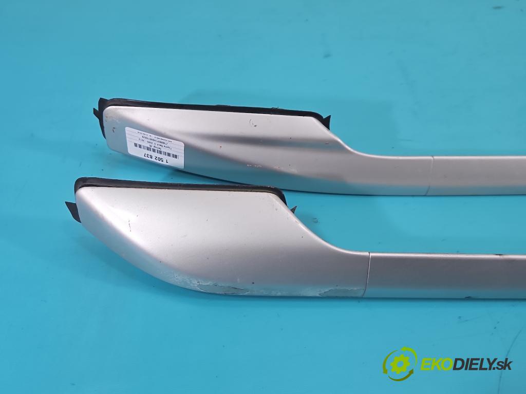 Toyota Rav4 III 2005-2012 škrábance ,: 150cm