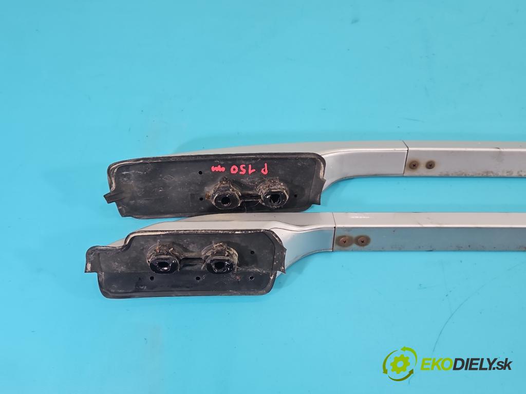 Toyota Rav4 III 2005-2012 škrábance ,: 150cm