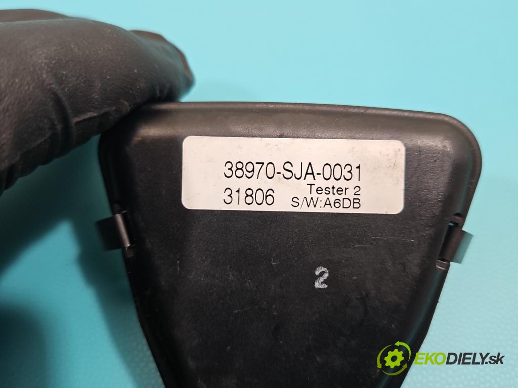 Honda Legend IV 2004-2012 3.5 V6 295HP automatic 217 kW 3471 cm3 4- snímač déšť: 38970-SJA-0031 (Snímač dažďa)