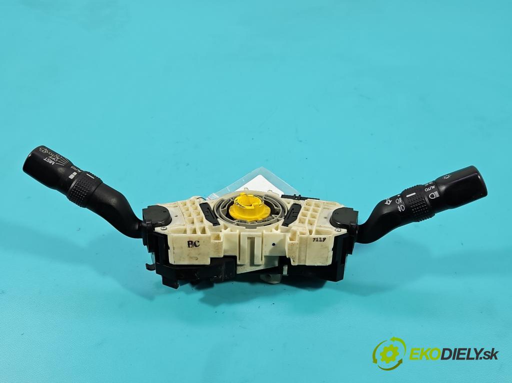 Honda Legend IV 2004-2012 3.5 V6 295HP automatic 217 kW 3471 cm3 4- prepínač komplex: M226702 (Prepínacie páčky pod volantom)