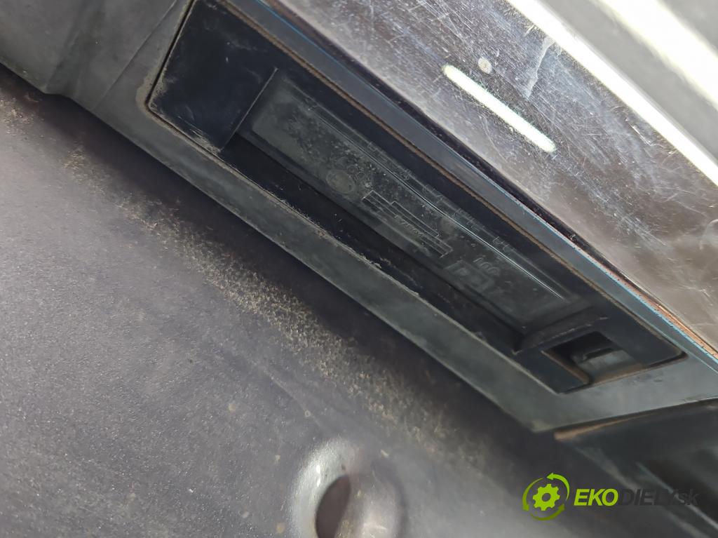 Opel Zafira B 2005-2014 1.9 cdti 150 hp manual 110 kW 1910 cm3 5- zadní kufrové dveře  (Zadní kapota (kufr))