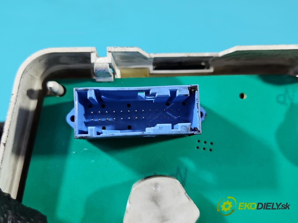 Ford Fiesta Mk6 2002-2008 1.4 tdci 68 HP manual 50 kW 1399 cm3 5- prístrojovka/ budíky VP6S6F-10894 (Prístrojová doska)