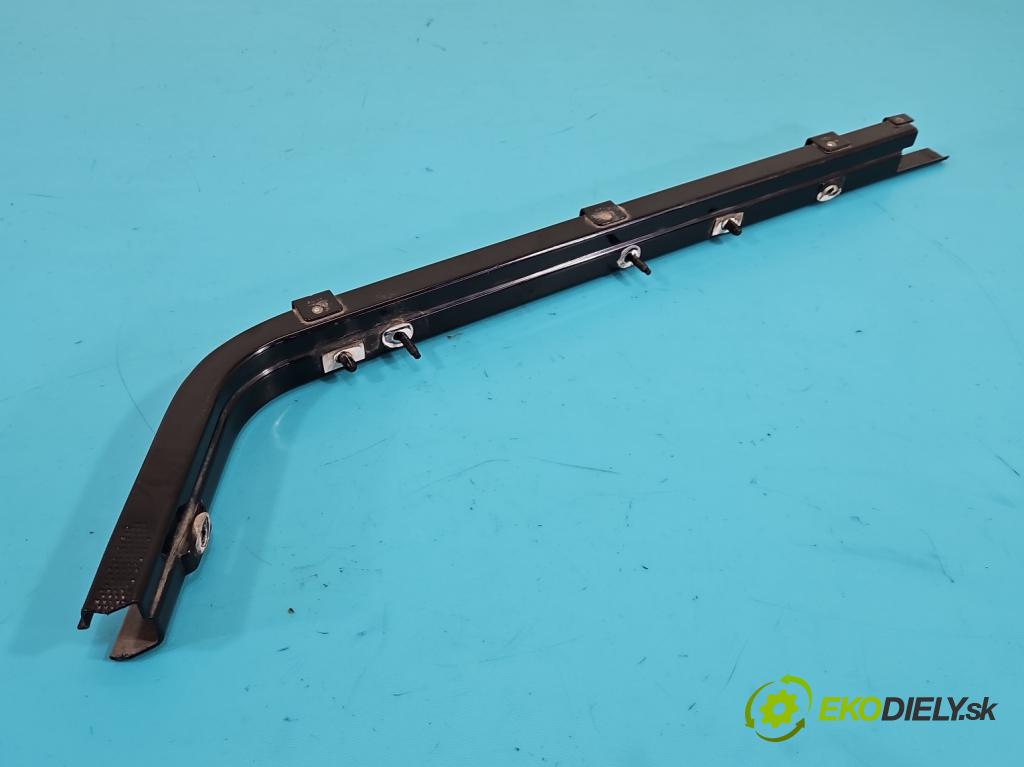 Fiat Doblo II 2010- 1.4 120 HP manual 88 kW 1368 cm3 5- Rolka dvere 51842450