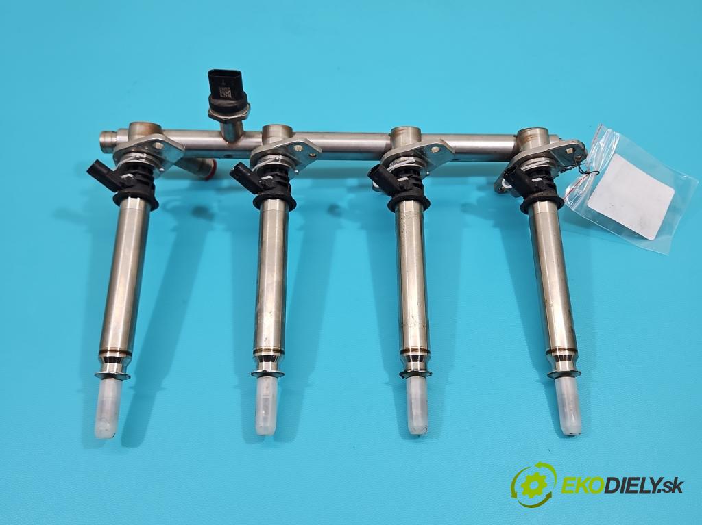 Infiniti Q50 I 2013-2024 2.0 T 211KM automatic 155 kW 1991 cm3 4- vstrek A2560700187 (Vstrekovač paliva)