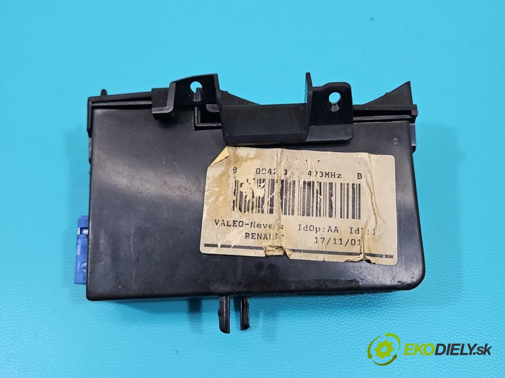 Renault Espace IV 2003-2014 1.9 dci 116 hp manual 85 kW 1870 cm3 5- Čtenář: kárt