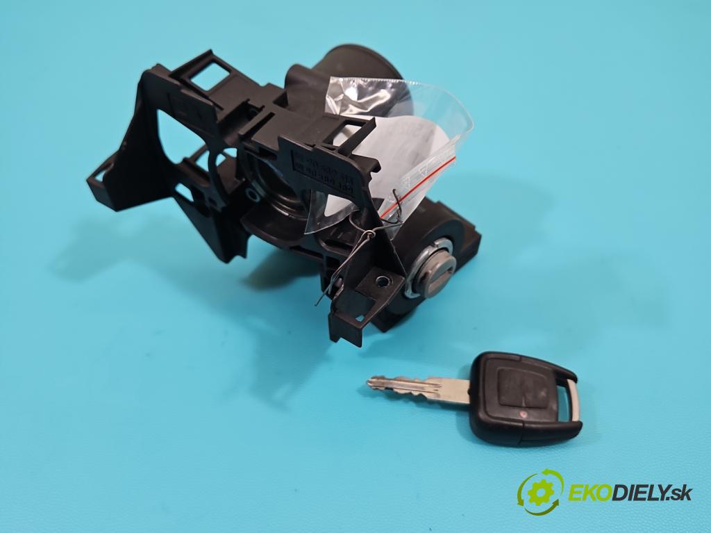 Opel Astra II 1998-2009 2.0 dtl 82 HP manual 60 kW 1995 cm3 5- Spínačka 09131781 (Spínacia skrinka)