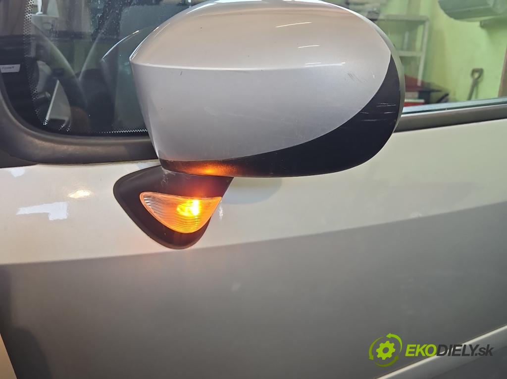 Renault Modus 1.5 dci 86 hp manual 63 kW 1461 cm3 5- zpětné zrcátko levé  (Klika dveří ostatní)