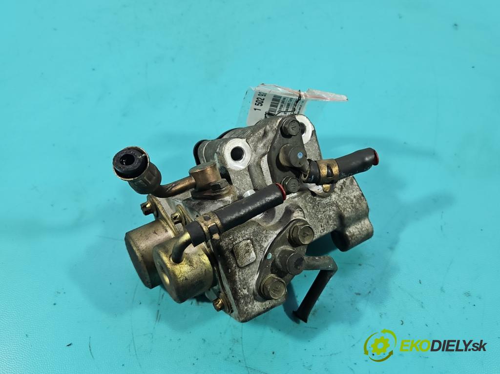 Mitsubishi Carisma 1.8 GDI 125 hp manual 92 kW 1834 cm3 4- čerpadlo paliva MD351017