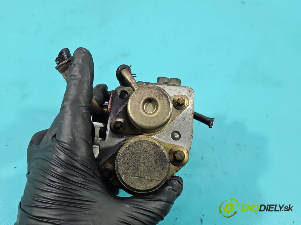 Mitsubishi Carisma 1.8 GDI 125 hp manual 92 kW 1834 cm3 4- čerpadlo paliva MD351017