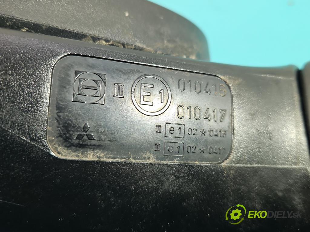 Mitsubishi Carisma 1.8 GDI 125 hp manual 92 kW 1834 cm3 4- zpětné zrcátko levé  (Klika dveří ostatní)