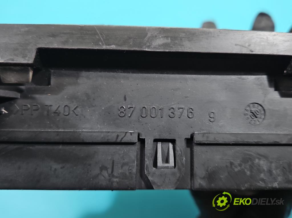 Mercedes Sprinter I 1995-2006 2,2.0 cdi 109 HP manual 80 kW 2148 cm3 5- prístrojovka/ budíky A0004466921 (Prístrojová doska)