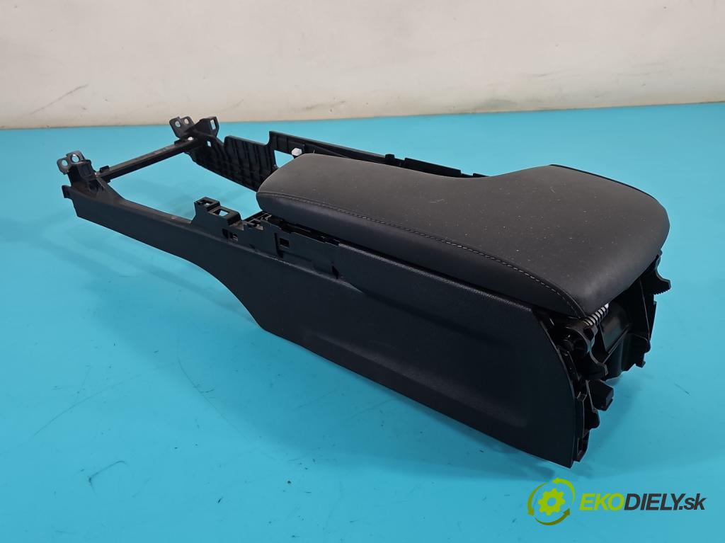 Lexus IS III 2014-2025 2.5 vvti 181KM automatic 133 kW 2494 cm3 4- operadlo 58862-53040 (Lakťová opierka)