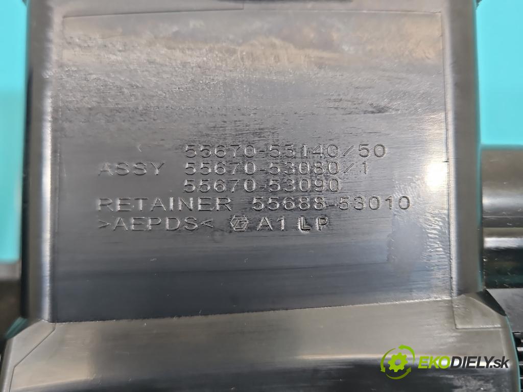 Lexus IS III 2014-2025 2.5 vvti 181KM automatic 133 kW 2494 cm3 4- Mřížka: kúrenia stredová 55670-53140 (Mriežka kúrenia (fukár))