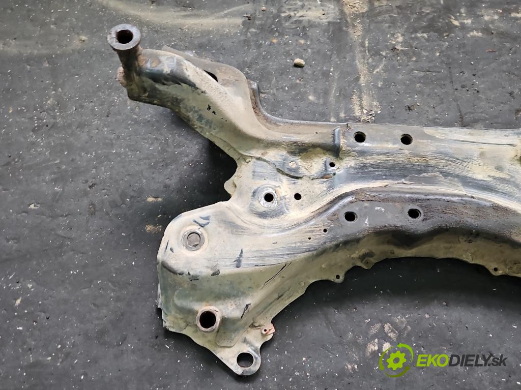 Toyota Rav4 III 2005-2012 2.2 D-CAT 177 HP manual 130 kW 2231 cm3 5- výstuha motora