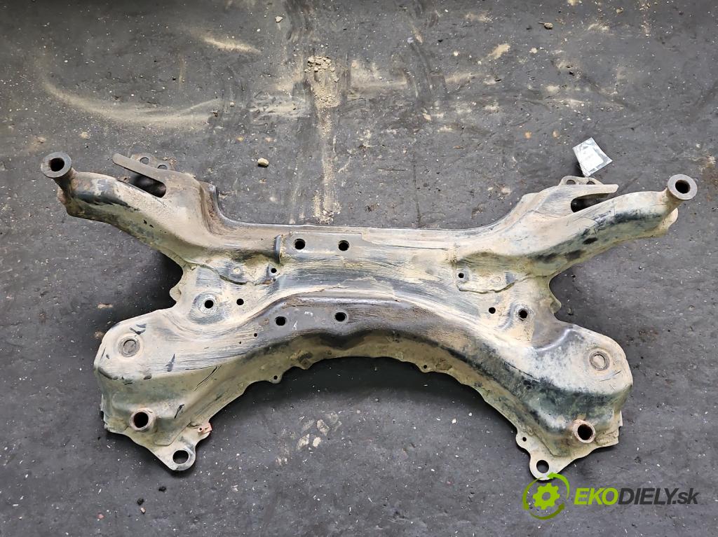 Toyota Rav4 III 2005-2012 2.2 D-CAT 177 HP manual 130 kW 2231 cm3 5- výstuha motora 