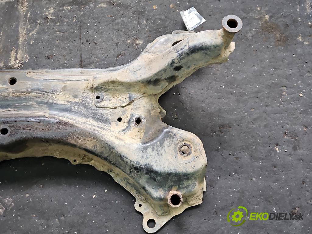 Toyota Rav4 III 2005-2012 2.2 D-CAT 177 HP manual 130 kW 2231 cm3 5- výstuha motora
