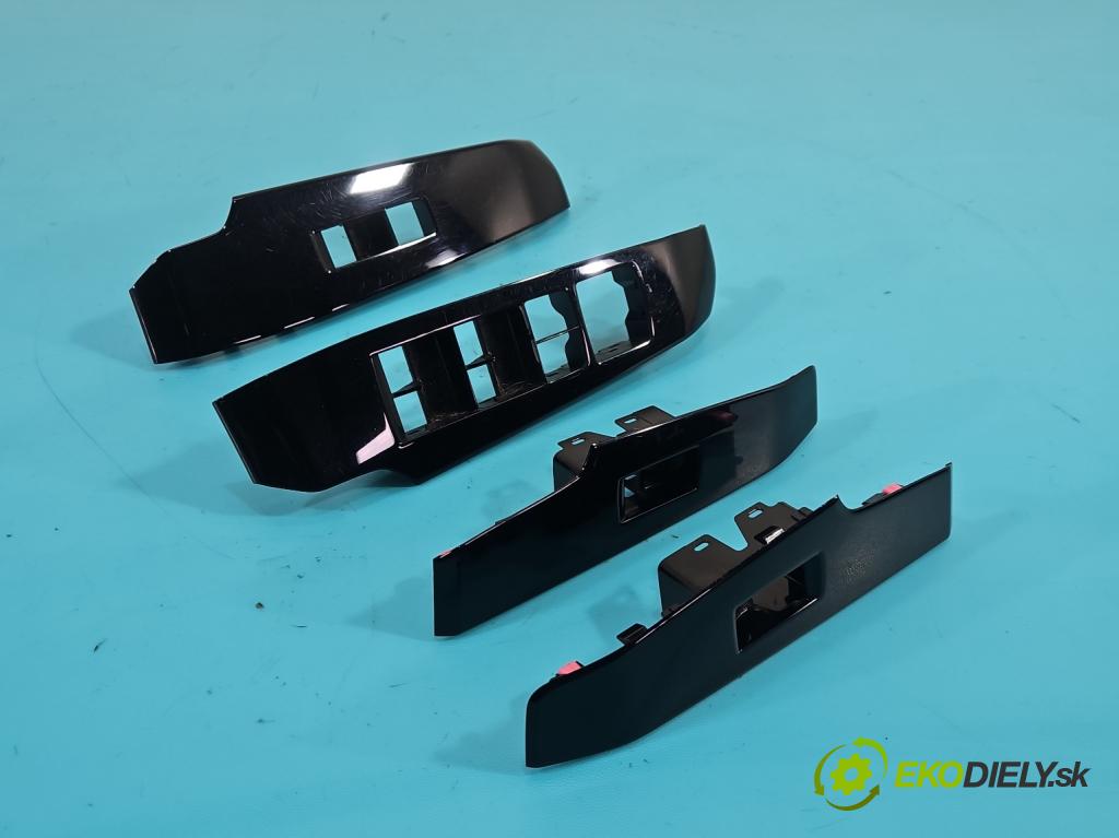 Lexus IS III 2014-2025 2.5 vvti 181KM automatic 133 kW 2494 cm3 4- lišta ozdobná interiéry: 74272-53051