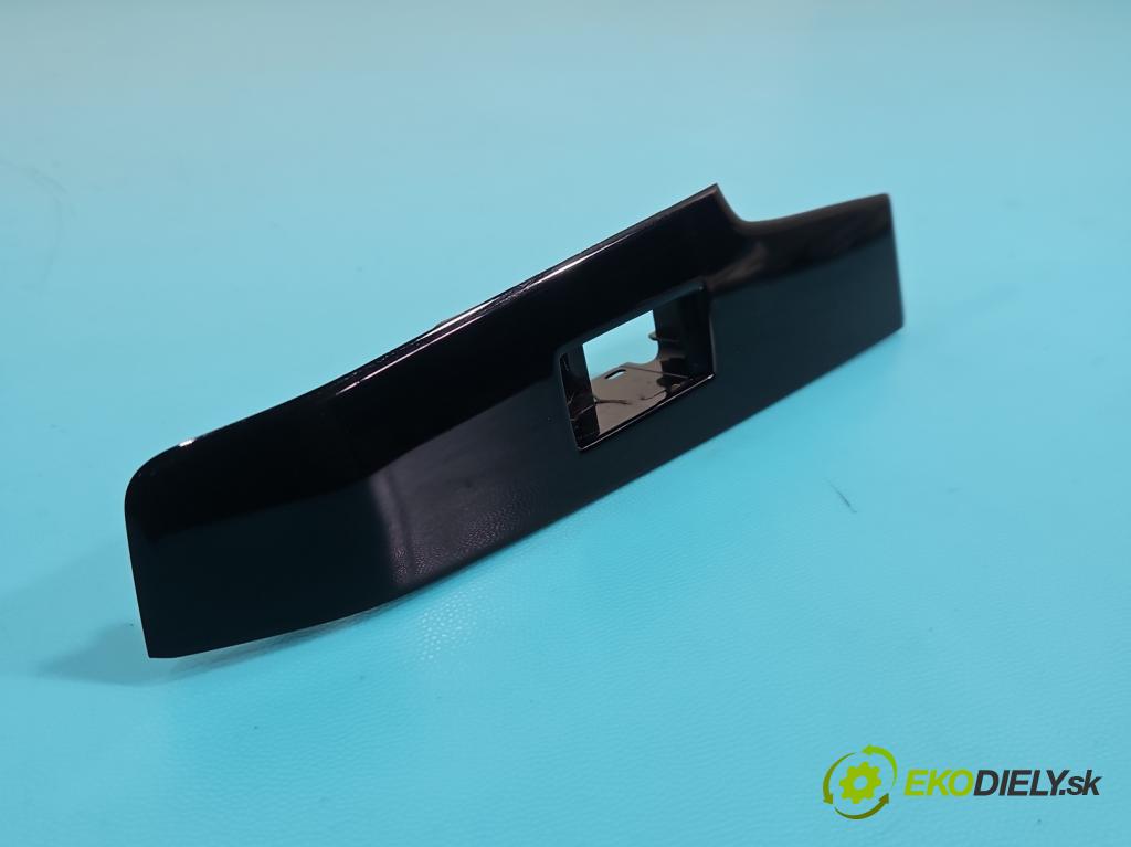 Lexus IS III 2014-2025 2.5 vvti 181KM automatic 133 kW 2494 cm3 4- lišta ozdobná interiéry: 74272-53051