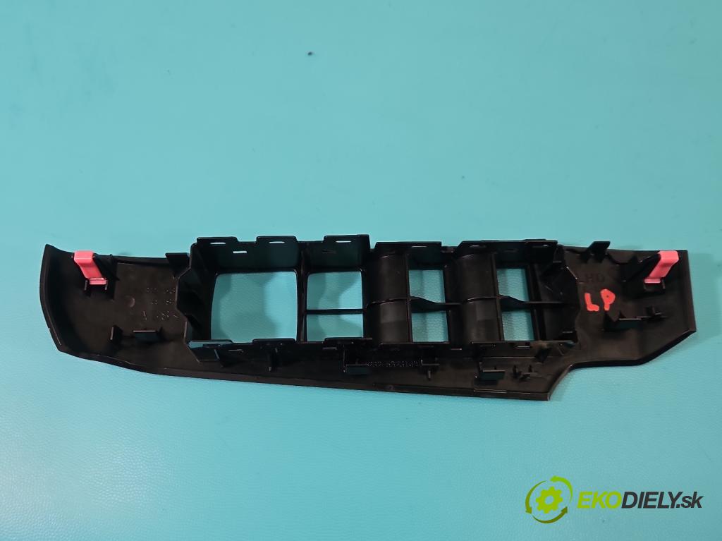 Lexus IS III 2014-2025 2.5 vvti 181KM automatic 133 kW 2494 cm3 4- lišta ozdobná interiéry: 74272-53051