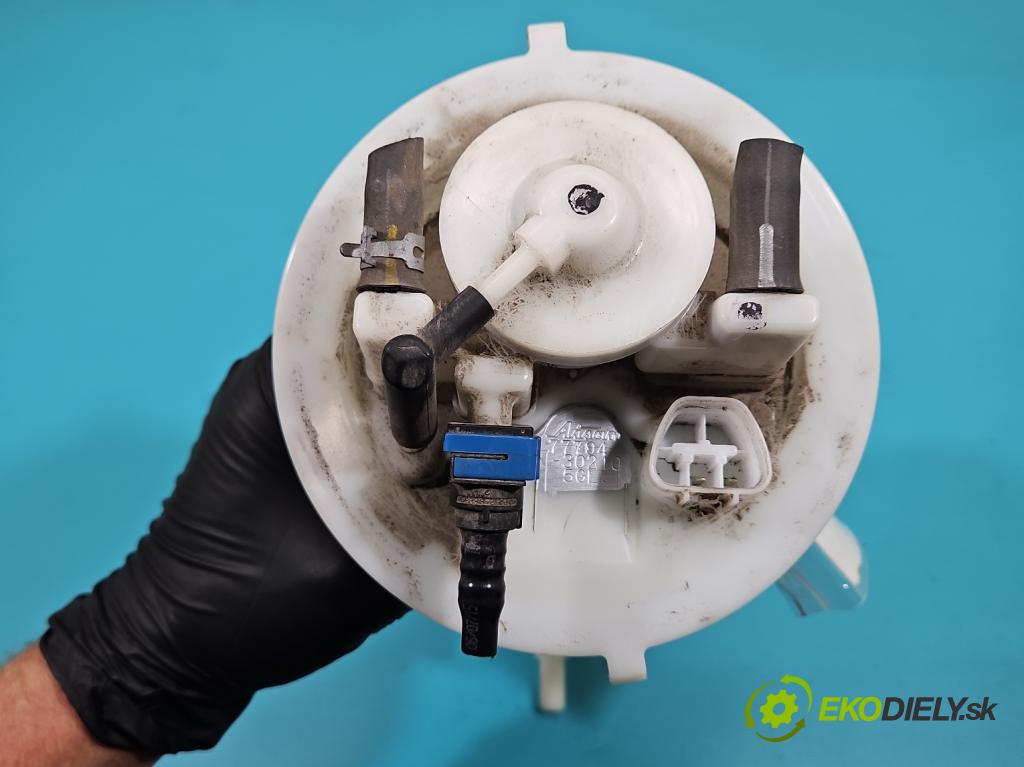 Lexus IS III 2014-2025 2.5 vvti 181KM automatic 133 kW 2494 cm3 4- snímač úroveň: palivo 77704-30210 (Snímač)