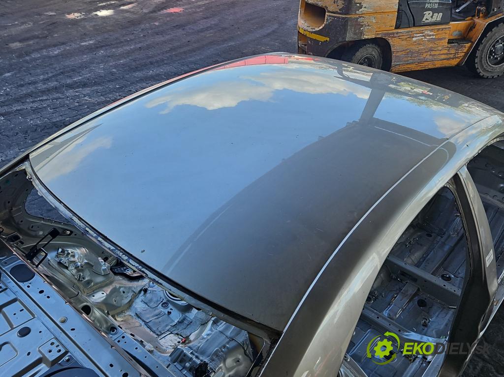 Lexus IS III 2014-2025 2.5 vvti 181KM automatic 133 kW 2494 cm3 4- Strecha:
