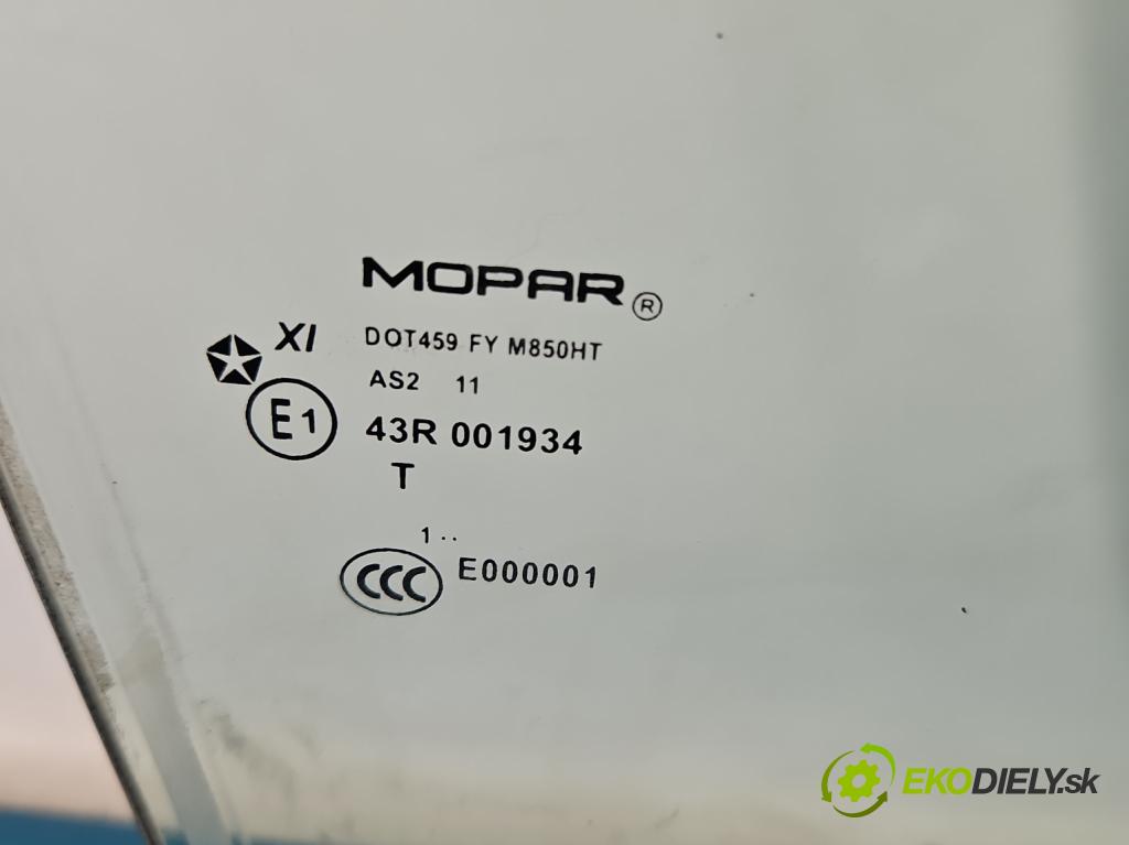 Jeep Grand Cherokee WK2 IV 2010-2021 3.0 CRD 241KM automatic 177 kW 2987 cm3 5- sklo dveře přední pravé