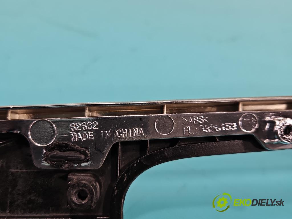 Jeep Grand Cherokee WK2 IV 2010-2021 3.0 CRD 241KM automatic 177 kW 2987 cm3 5- lišta ozdobná interiéry: 07979230