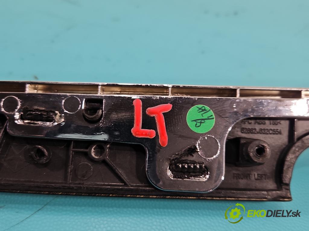 Jeep Grand Cherokee WK2 IV 2010-2021 3.0 CRD 241KM automatic 177 kW 2987 cm3 5- lišta ozdobná interiéry: 07979230