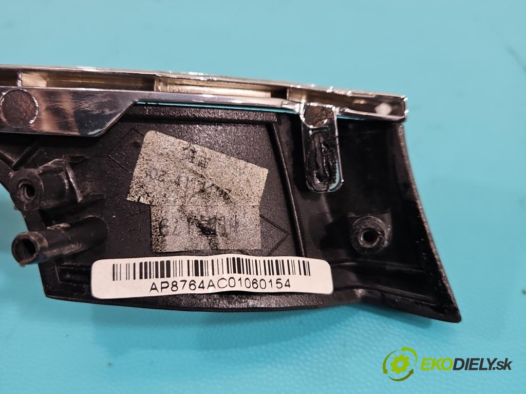 Jeep Grand Cherokee WK2 IV 2010-2021 3.0 CRD 241KM automatic 177 kW 2987 cm3 5- lišta ozdobná interiéry: 07979230