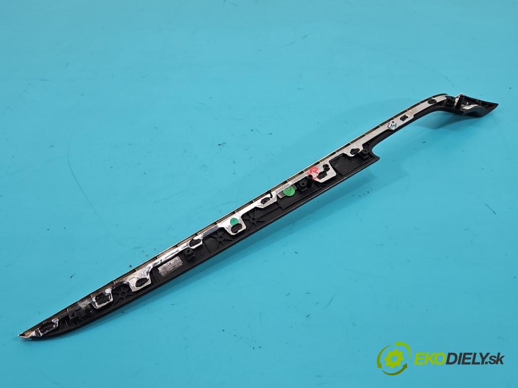 Jeep Grand Cherokee WK2 IV 2010-2021 3.0 CRD 241KM automatic 177 kW 2987 cm3 5- lišta ozdobná interiéry: 07979230