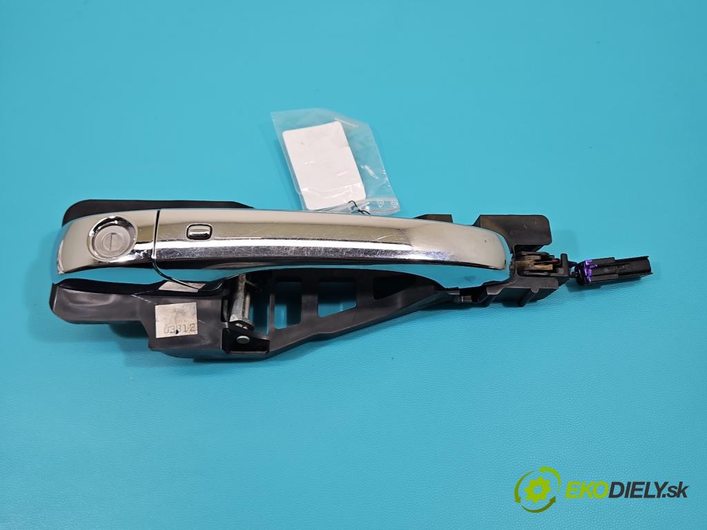 Jeep Grand Cherokee WK2 IV 2010-2021 3.0 CRD 241KM automatic 177 kW 2987 cm3 5- klika přední levé 4581-1000 (Vnější přední levá klika dveří)