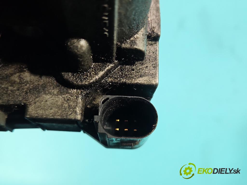 Fiat Punto Grande 1.2 8V 65 HP manual 48 kW 1242 cm3 5- klapka CA0018034D (Škrtiaca klapka)