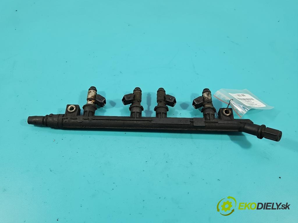 Fiat Punto Grande 1.2 8V 65 HP manual 48 kW 1242 cm3 5- vstrek IWP160 (Vstrekovač paliva)