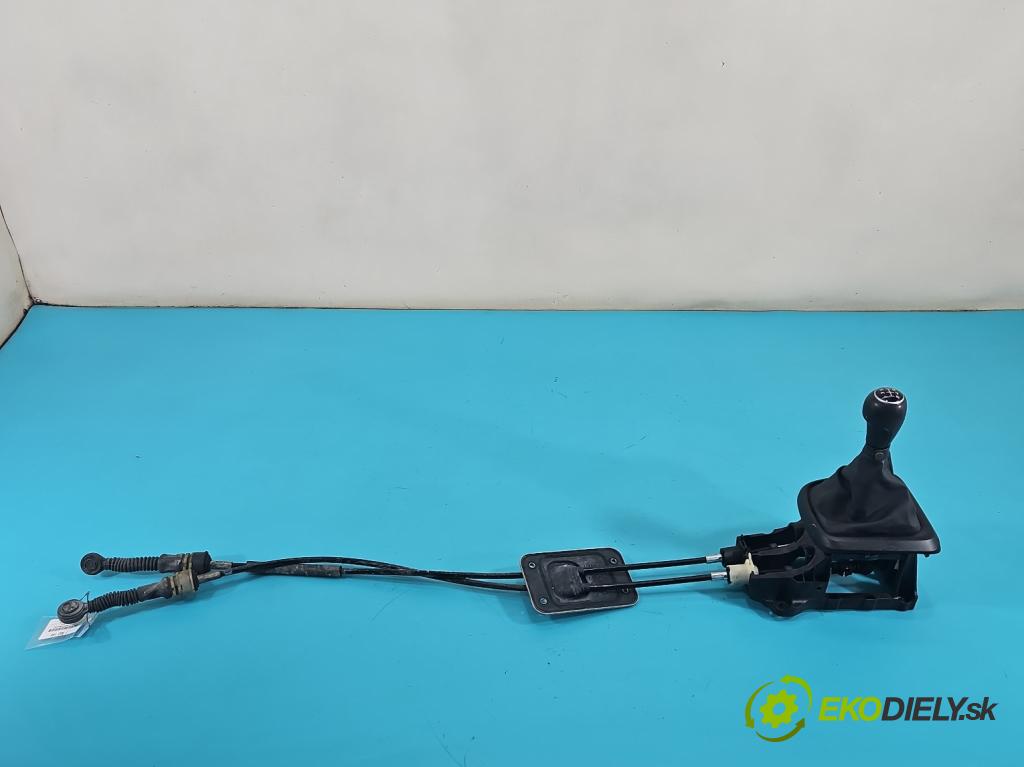 Fiat Tipo II 2015- 1.0 T (46349385) 100 HP manual 73,3 kW 999 cm3 5- Páka: Změny: stupeň,rýchlosť 50296369 (Rýchlostná páka (kulisa))