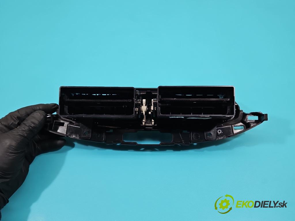 Fiat Tipo II 2015- 1.0 T (46349385) 100 HP manual 73,3 kW 999 cm3 5- Mřížka: kúrenia stredová 07357353440 (Mriežka kúrenia (fukár))