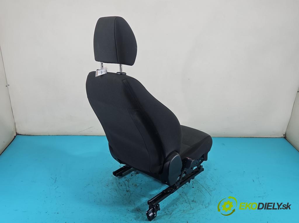 Fiat Tipo II 2015- 1.0 T (46349385) 100 HP manual 73,3 kW 999 cm3 5- Sedačka ľavý  (Sedadlo)