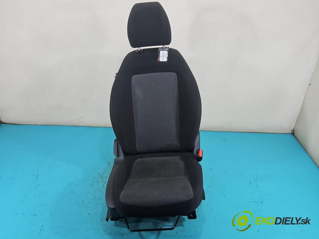 Fiat Tipo II 2015- 1.0 T (46349385) 100 HP manual 73,3 kW 999 cm3 5- Sedačka pravý  (Sedadlo)