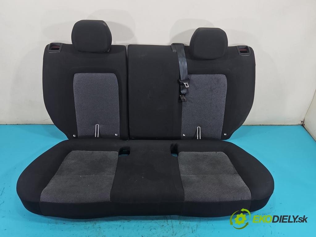 Fiat Tipo II 2015- 1.0 T (46349385) 100 HP manual 73,3 kW 999 cm3 5- Pohovka: zadné  (Sedadlo)