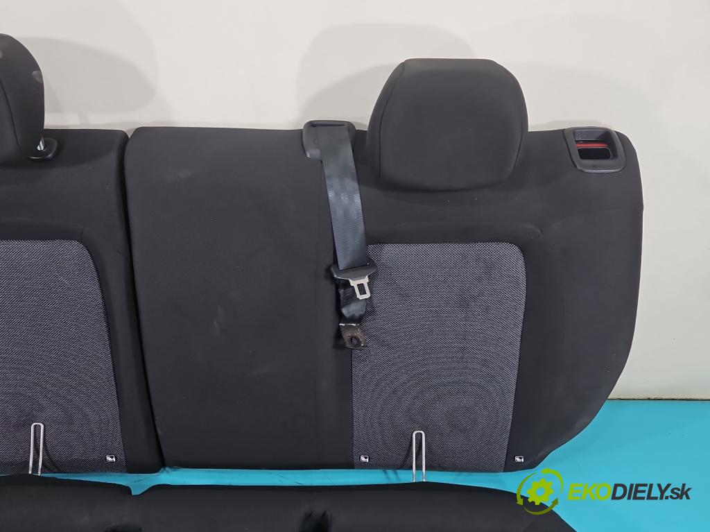 Fiat Tipo II 2015- 1.0 T (46349385) 100 HP manual 73,3 kW 999 cm3 5- Pohovka: zadné  (Sedadlo)