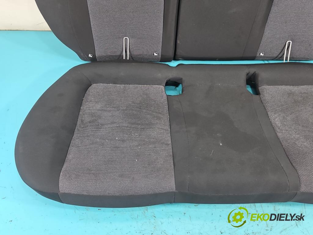 Fiat Tipo II 2015- 1.0 T (46349385) 100 HP manual 73,3 kW 999 cm3 5- Pohovka: zadné  (Sedadlo)