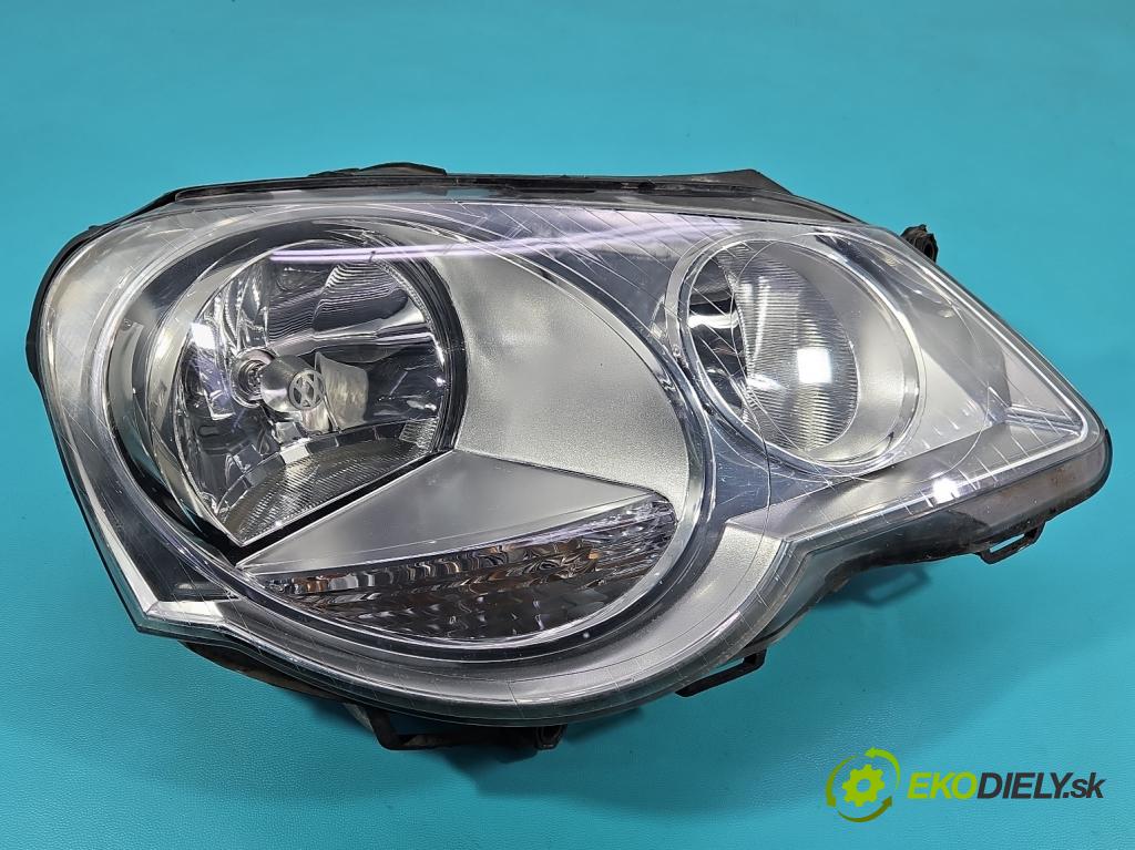 Vw Polo IV 9N 2001-2009 1.2 12V 64 HP manual 47 kW 1198 cm3 5- Reflektor: pravý  (Svetlo predné pravé)