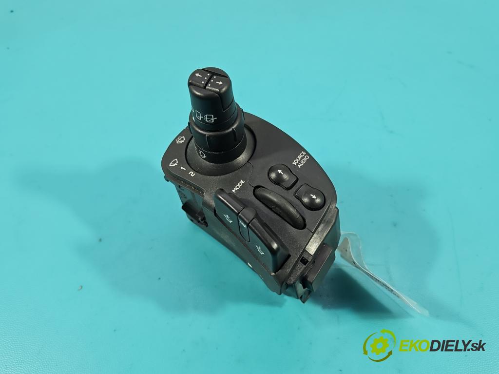 Renault Modus 1.5 dci 86 HP manual 63 kW 1461 cm3 5- prepínač stieračov 88103009079 (Prepínacie páčky pod volantom)