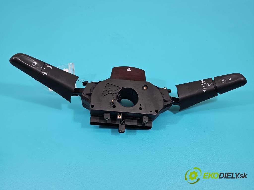 Mercedes Sprinter I 1995-2006 2,2.0 cdi 109 HP manual 80 kW 2148 cm3 5- prepínač komplex:  (Prepínacie páčky pod volantom)